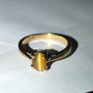 10K Yellow Gold Vintage Ring Cat Eye Tiger Oval Yellow Stone Cabochon Size 6